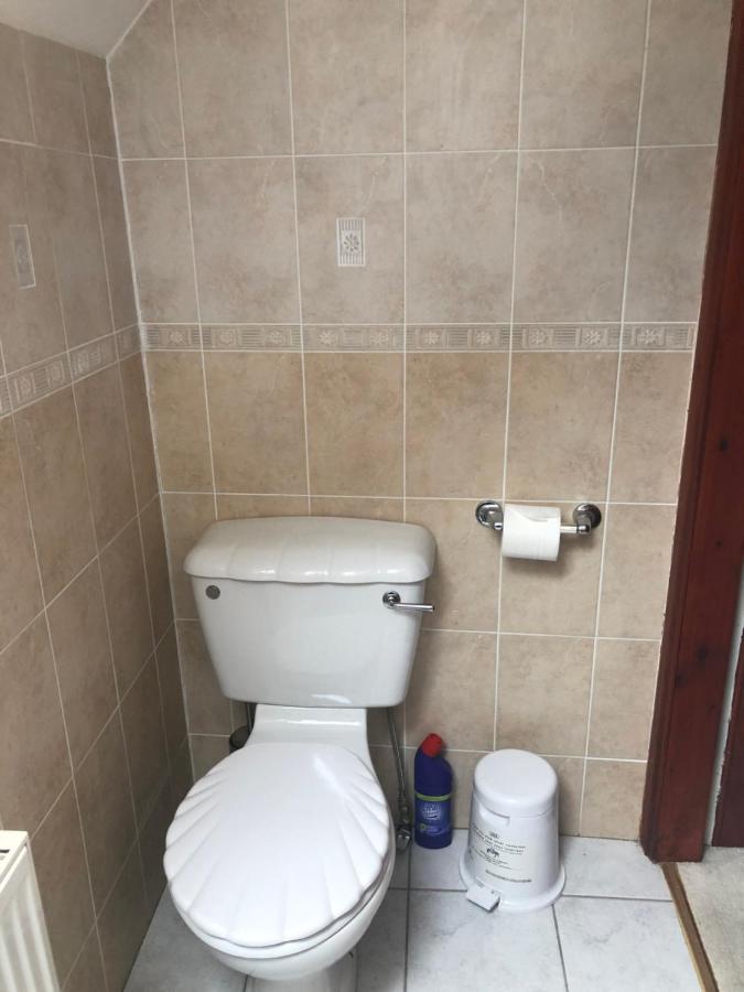 Executive Serviced Apartments 3 Forfar Esterno foto